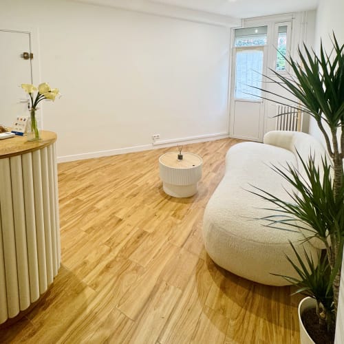 B-Otyskin Skincare - Sourcils & cils Ivry-sur-Seine - B-Otyskin Skincare - Photo Galerie - OneBooking
