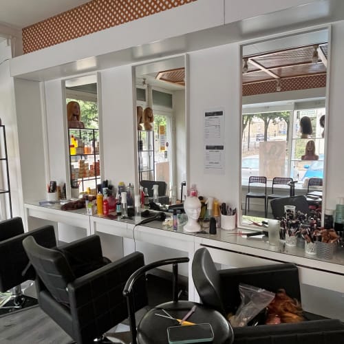 Queens hair shop - Coiffure Nantes - Queens hair shop - Photo Galerie - OneBooking