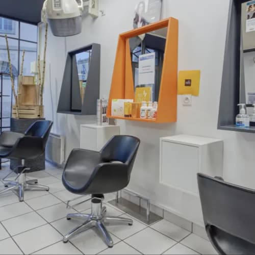 Le fauteuil d’Olivier - Coiffure Alençon - Le fauteuil d’Olivier - Photo Galerie - OneBooking