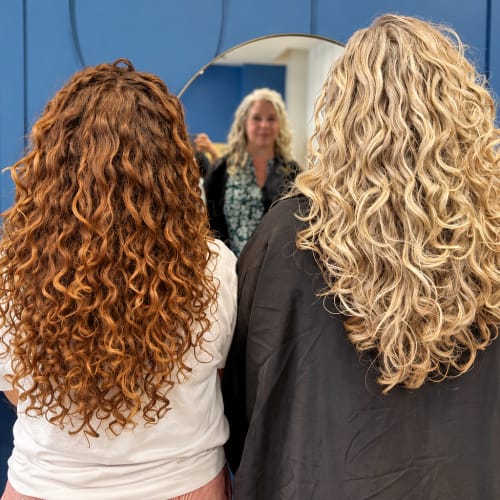 Lasydoremi Experte cheveux bouclés, frisés et crépus - Coiffure Lyon - Lasydoremi Experte cheveux bouclés, frisés et crépus - Photo Galerie - OneBooking