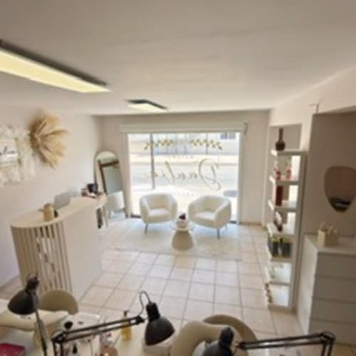 Maison Danlia - Onglerie Piolenc - Maison Danlia - Photo Galerie - OneBooking