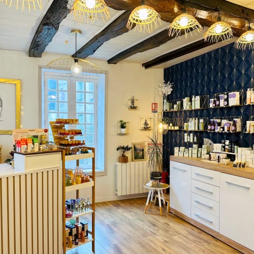institut beaute ophelie - Sourcils & cils Quimper - institut beaute ophelie - Photo Galerie - OneBooking