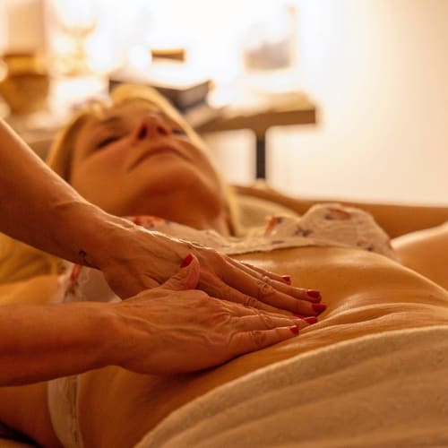Aloha bien être -Massages Drainages lymphatiques -Numerologie - Soins énergetiques Reiki - Esthétique Mougins - Aloha bien être -Massages Drainages lymphatiques -Numerologie - Soins énergetiques Reiki - Photo Galerie - OneBooking