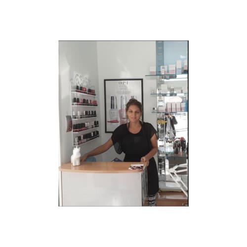 Lyndazur - Onglerie Colombes - Lyndazur - Photo Galerie - OneBooking