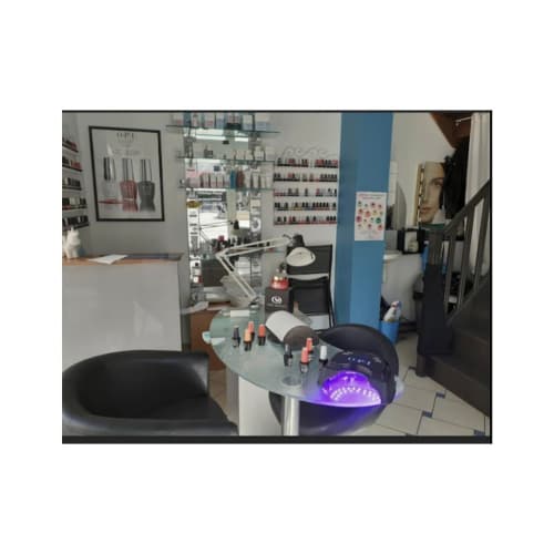 Lyndazur - Onglerie Colombes - Lyndazur - Photo Galerie - OneBooking