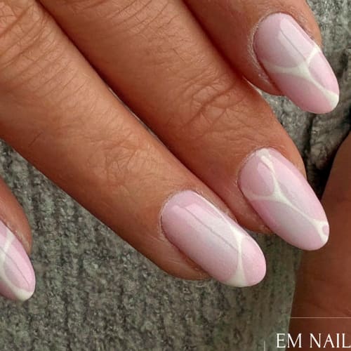 Em Nails Studio - Onglerie Villenave-d'Ornon - Em Nails Studio - Photo Galerie - OneBooking