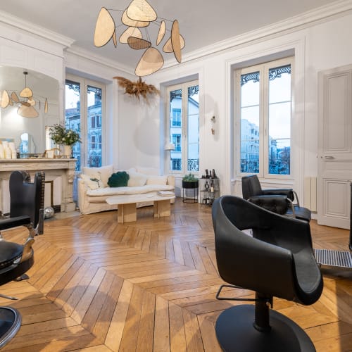 Salon LM by Maison Marcel - Coiffure Villefranche-sur-Saône - Salon LM by Maison Marcel - Photo Galerie - OneBooking