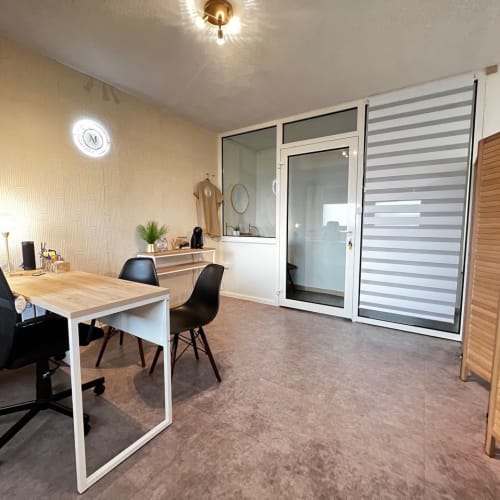 Mahina Laser & Soins - Sourcils & cils Arles - Mahina Laser & Soins - Photo Galerie - OneBooking