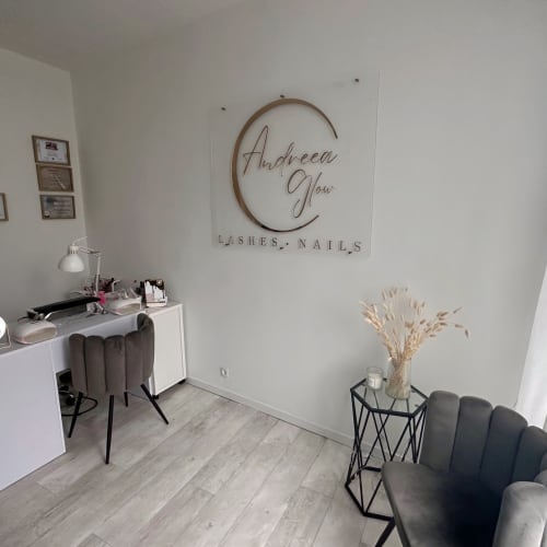 Andreea Glow - Onglerie Dunkerque - Andreea Glow - Photo Galerie - OneBooking