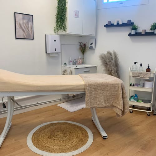 Chez Les Filles - Coiffure Avignon - Chez Les Filles - Photo Galerie - OneBooking