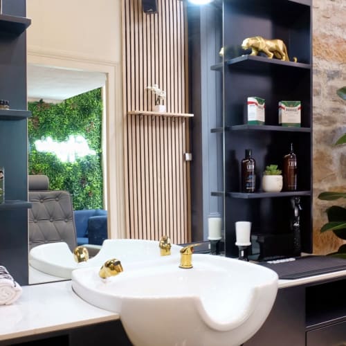 Les Angles Barbier - Beaux Arts - Coiffure Lyon - Les Angles Barbier - Bellecour - Photo Galerie - OneBooking