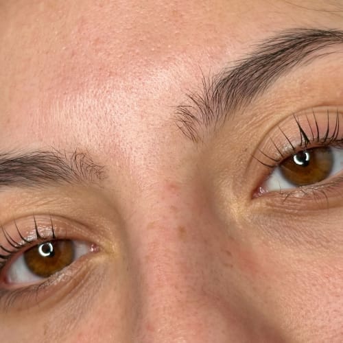 VY BEAUTE - Sourcils & cils Cergy - VY BEAUTE - Photo Galerie - OneBooking