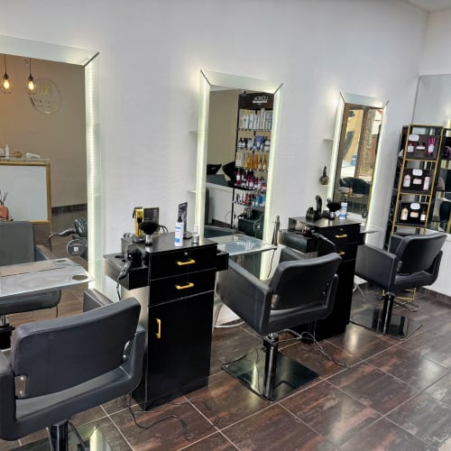 Addict Hair - Coiffure Toulouse - Addict Hair - Photo Galerie - OneBooking