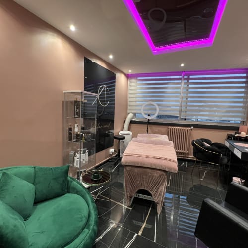 CILS DE REVE AHLAMCAMIL - Institut de beauté Agen - CILS DE REVE AHLAMCAMIL - Photo Galerie - OneBooking