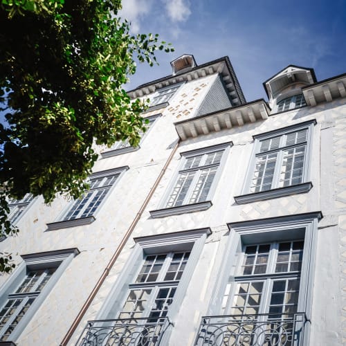 La Poudrerie - Onglerie Rennes - La Poudrerie - Photo Galerie - OneBooking