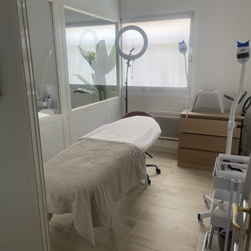 Beauty’legend - Onglerie Perpignan - Beauty’legend - Photo Galerie - OneBooking