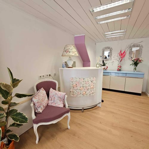 Salon d'esthétique Elena - Onglerie Annecy - Salon d'esthétique Elena - Photo Galerie - OneBooking