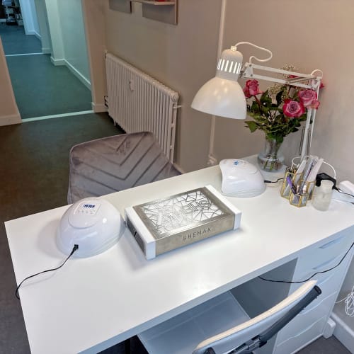 Esthetic Woman - Onglerie Tourcoing - Esthetic Woman - Photo Galerie - OneBooking
