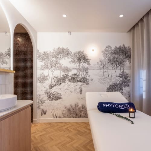 SPA Hôtel Le Champlain - Sourcils & cils La Rochelle - SPA Hôtel Le Champlain - Photo Galerie - OneBooking