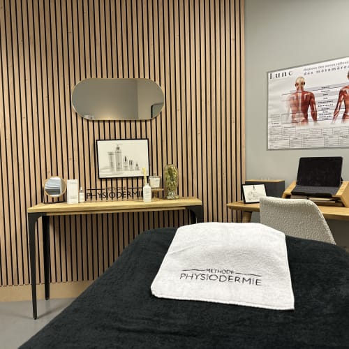 LVJ Institut - Minceur & Anti-Âge - Drainage Lymphatique - Sourcils & cils Saint-Malo - LVJ Institut - Minceur & Anti-Âge - Drainage Lymphatique - Photo Galerie - OneBooking