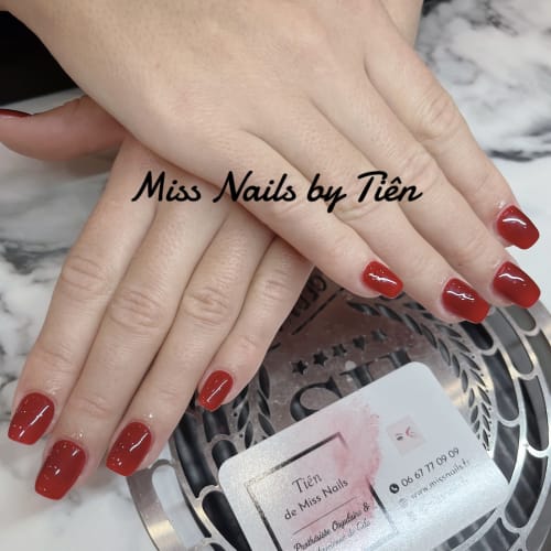 Miss Nails - Spécialiste de la résine - Onglerie Cagnes-sur-Mer - Miss Nails - Spécialiste de la résine - Photo Galerie - OneBooking
