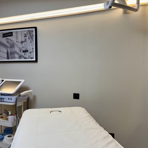 Centre Masséna | Cryolipolyse - Amincissement - EMS - Electrostimulation - Sourcils & cils Nice - Centre Masséna | Cryolipolyse - Amincissement - EMS - Electrostimulation - Photo Galerie - OneBooking