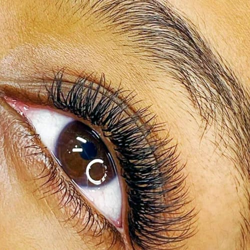 BS Beauty - Sourcils & cils Nantes - BS Beauty - Photo Galerie - OneBooking