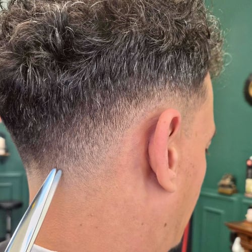 Calm Coiffeur & Barbier - Coiffure Montpellier - Calm Coiffeur & Barbier - Photo Galerie - OneBooking
