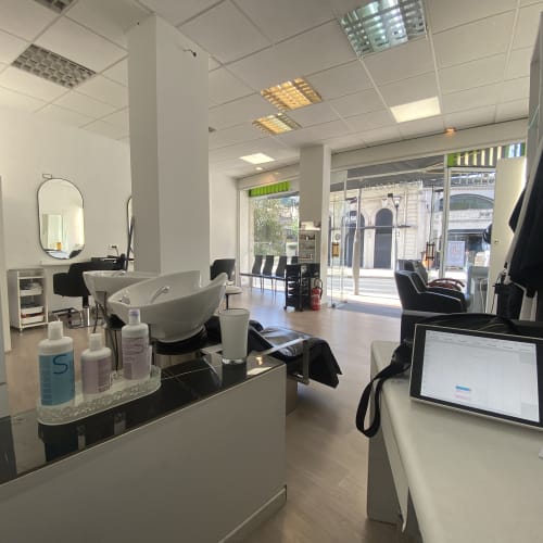 Sept Sept Coiffures - Coiffure Vallauris - Sept Sept Coiffures - Photo Galerie - OneBooking