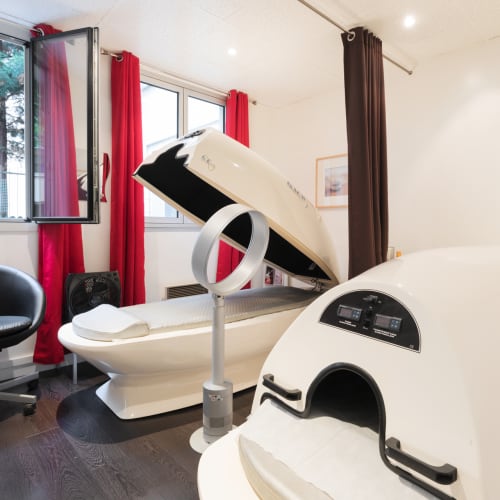 JM Tonic - Cryolipolyse - Sourcils & cils Boulogne-Billancourt - JM Tonic - Cryolipolyse - Photo Galerie - OneBooking