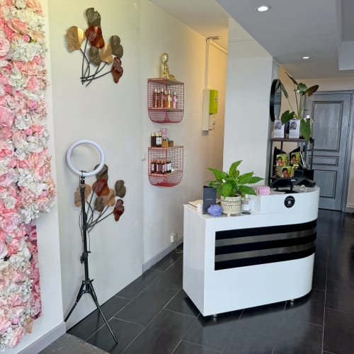 Sublime beauté - Coiffure Nice - Sublime beauté - Photo Galerie - OneBooking
