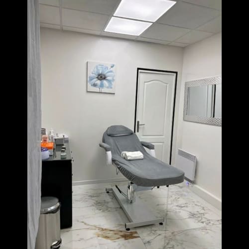 Nilw's Atelier - Sourcils & cils Saint-Maur-des-Fossés - Nilw's Atelier - Photo Galerie - OneBooking