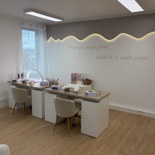 Maya Beauty - Onglerie Palaiseau - Maya Beauty - Photo Galerie - OneBooking