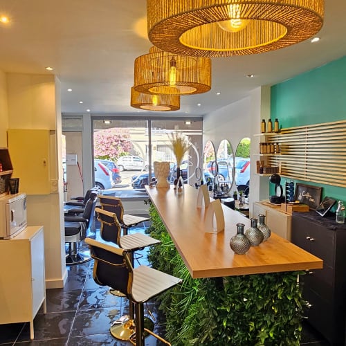 STUDIO DAVID Coiffeur femme créateur et coloriste - Coiffeur homme et barbier - Coiffure Le Grau-du-Roi - STUDIO DAVID Coiffeur femme créateur et coloriste - Coiffeur homme et barbier - Photo Galerie - OneBooking