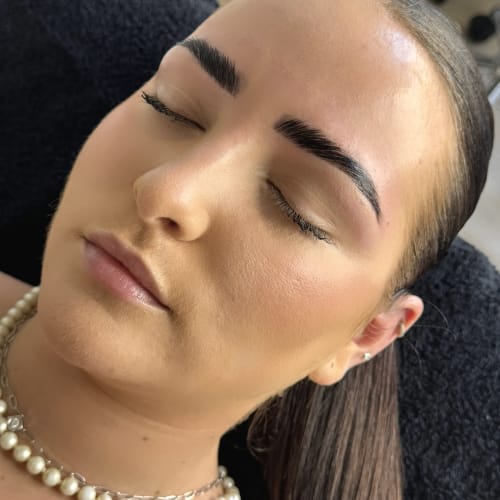 Eva House of Beauty - Sourcils & cils Nice - Eva House of Beauty - Photo Galerie - OneBooking