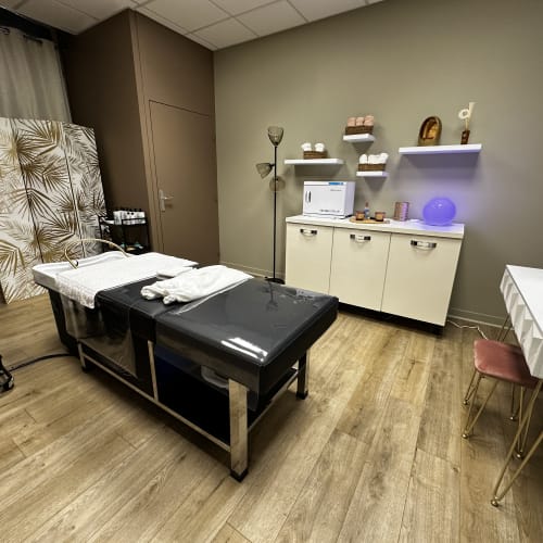 AS BEAUTY STUDIO - Onglerie Besançon - AS BEAUTY STUDIO - Photo Galerie - OneBooking