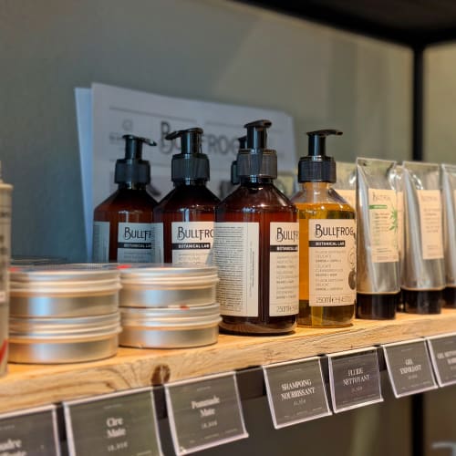 Pierre Coiffeur Barbier Indépendant ( Chez 7eme Rue ) - Coiffure Angers - Pierre Coiffeur Barbier Indépendant ( Chez 7eme Rue ) - Photo Galerie - OneBooking
