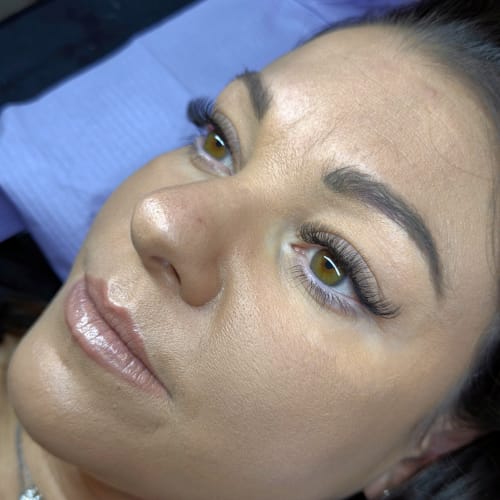 M'Beleza - Onglerie Villefranche-sur-Saône - M'Beleza - Photo Galerie - OneBooking