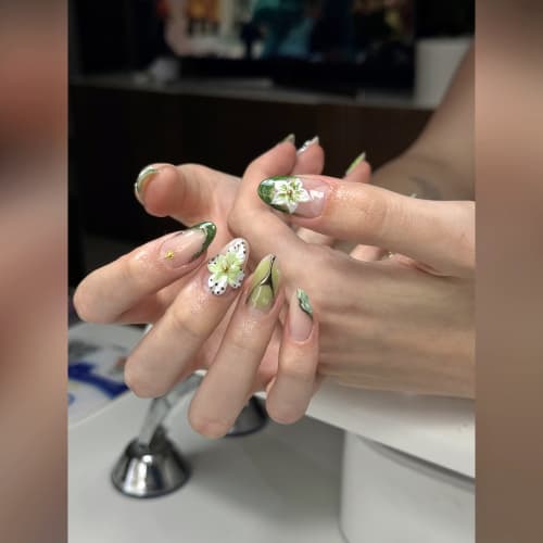 Sillam Nails - Onglerie Lyon - Sillam Nails - Photo Galerie - OneBooking