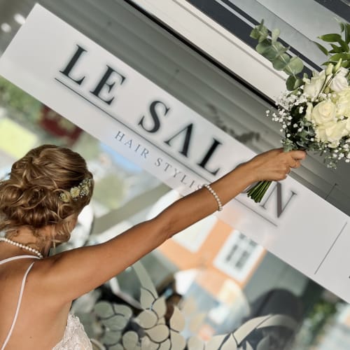 LE SALON - HAIR STYLIST - Coiffure Saint-Julien-en-Genevois - LE SALON - HAIR STYLIST - Photo Galerie - OneBooking