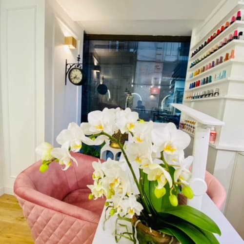 Ongles et beauté Carmes - Institut de beauté Toulouse - Ongles et beauté Carmes - Photo Galerie - OneBooking