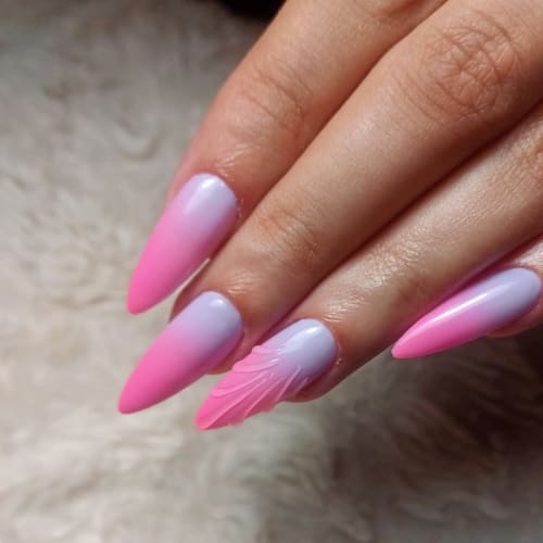 Nails by May - Onglerie Saint-Étienne - Nails by May - Photo Galerie - OneBooking