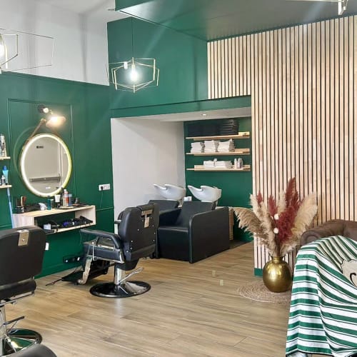 Elina Selin - Barber ( C127 ) - Spa Lyon - Elina Selin - Barber ( C127 ) - Photo Galerie - OneBooking