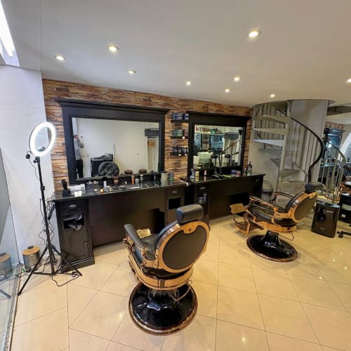 Le rasoir du barbier - Coiffure Cahors - Le rasoir du barbier - Photo Galerie - OneBooking