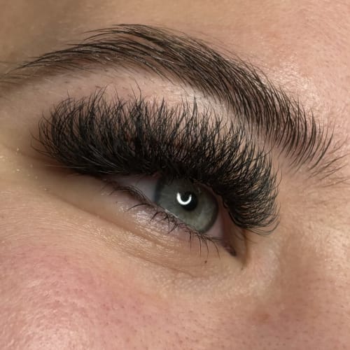 Cils Chic - Sourcils & cils Gennevilliers - Cils Chic - Photo Galerie - OneBooking