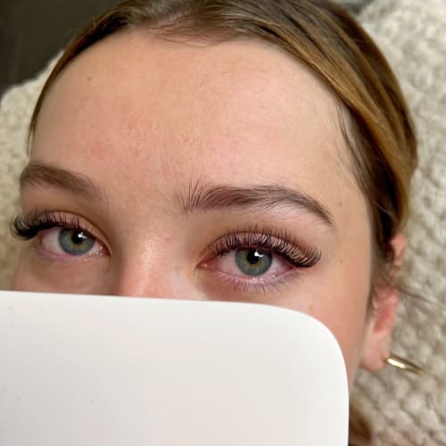 Beauty By S - Sourcils & cils Villefranche-sur-Saône - Beauty By S - Photo Galerie - OneBooking