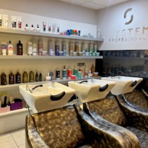 Le petit salon byChloé - Coiffure Frangy - Le petit salon byChloé - Photo Galerie - OneBooking