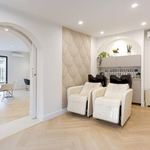 Auréa (anciennement l'Atelier Végétal) - Coiffure Mougins - Auréa (anciennement l'Atelier Végétal) - Photo Galerie - OneBooking