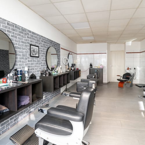 Yang Barbershop - Coiffure Grenoble - Yang Barbershop - Photo Galerie - OneBooking