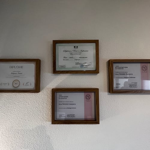 Mahina Laser & Soins - Sourcils & cils Arles - Mahina Laser & Soins - Photo Galerie - OneBooking